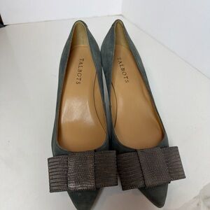 Talbots Gray Suede Pointed-Toe Flats with Textured Bow
